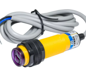 Sensor fotoeléctrico 5-30CM NO/NC PNP